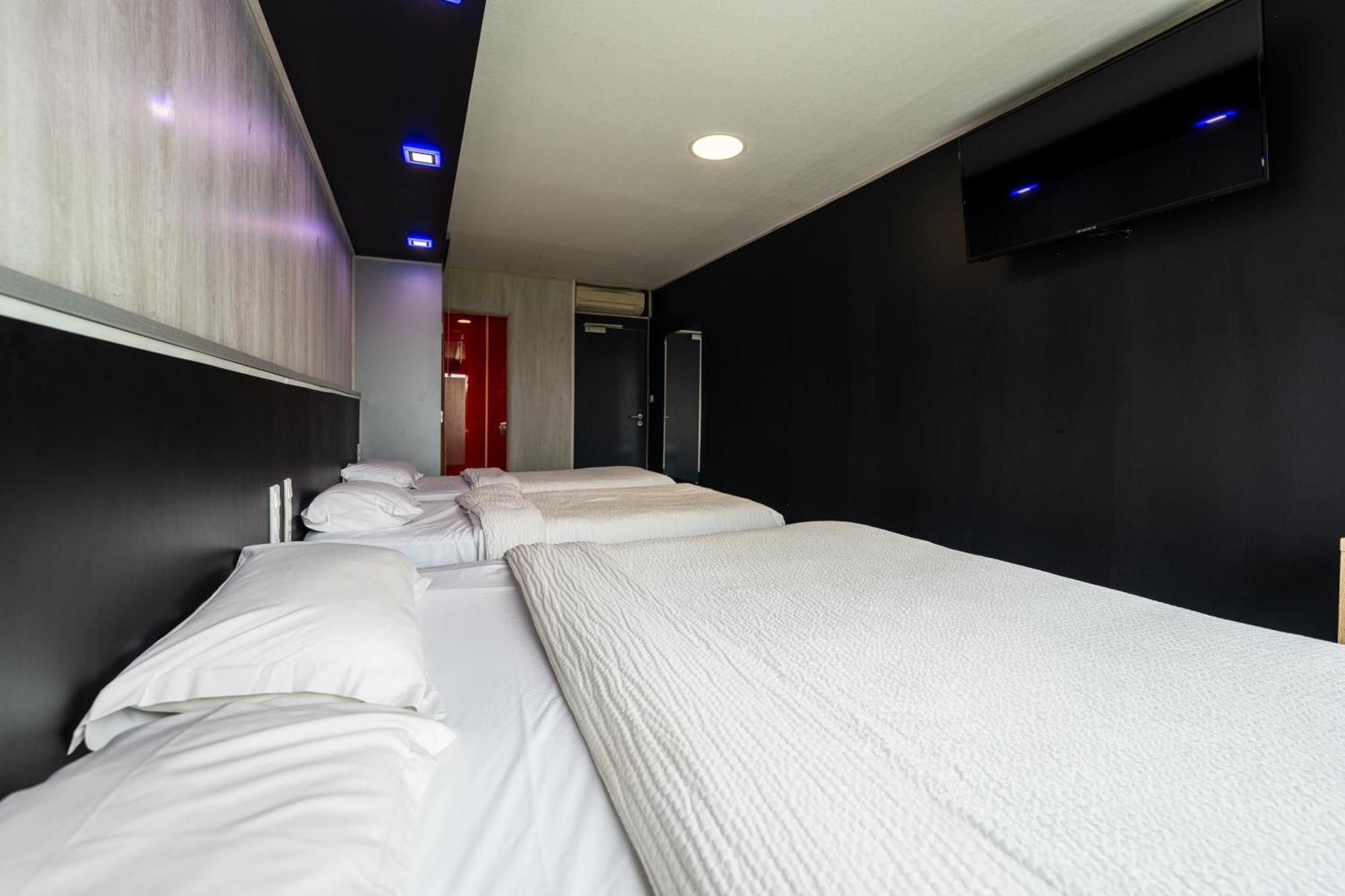 Hotel La Rocade Pamiers Eksteriør billede